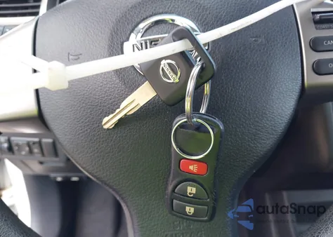 2010 Nissan Versa 1.8S z USA, uszkodzony, nr VIN 3N1BC1CP8AL429375